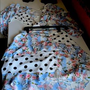 For love and lemons floral set- top- large